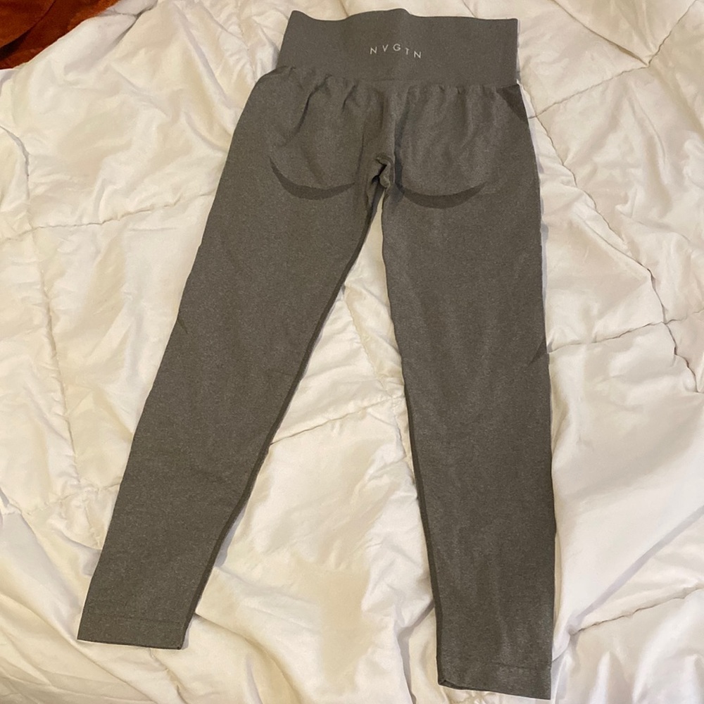 NVGTN KHAKI L CONTOUR LEGGINGS